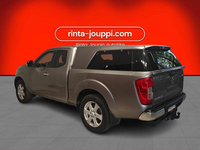 Nissan Navara vaihtoauto