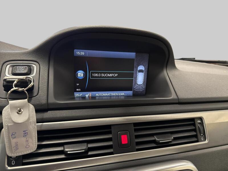 Volvo V70 vaihtoauto