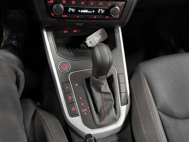 SEAT Arona vaihtoauto