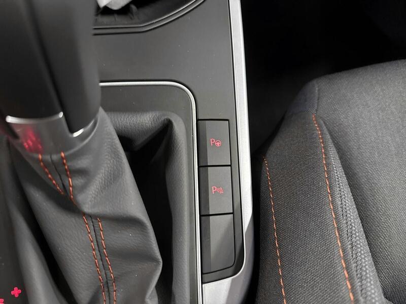 SEAT Arona vaihtoauto