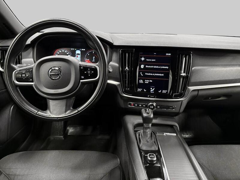 Volvo V90 Cross Country vaihtoauto