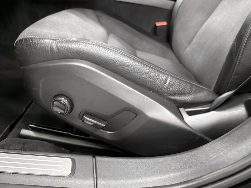 Volvo V90 Cross Country vaihtoauto