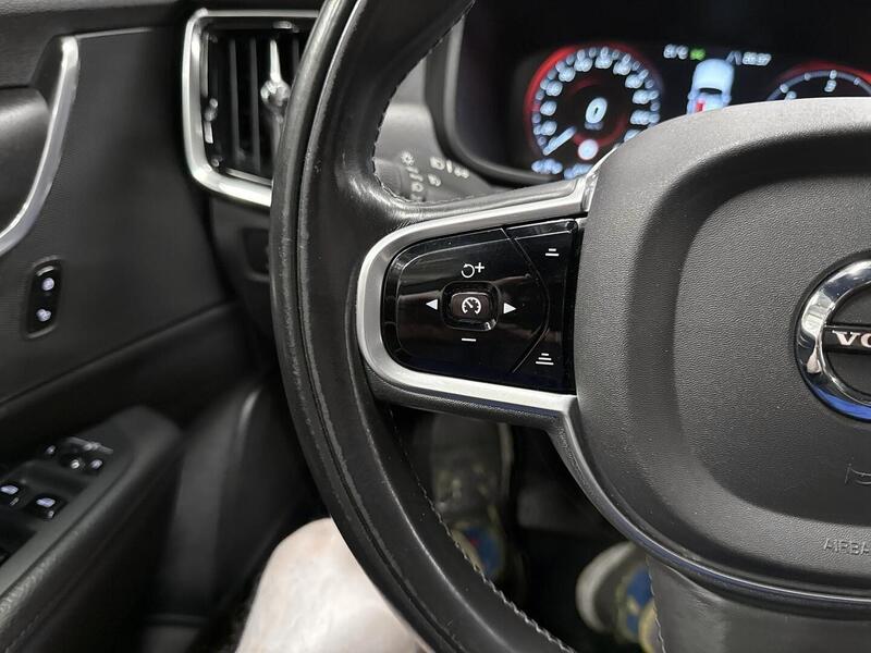 Volvo V90 Cross Country vaihtoauto