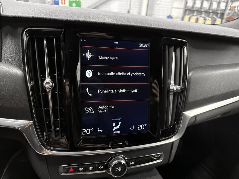 Volvo V90 Cross Country vaihtoauto