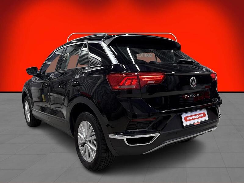 Volkswagen T-Roc vaihtoauto