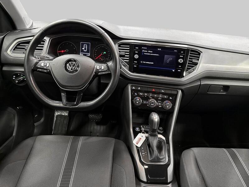 Volkswagen T-Roc vaihtoauto