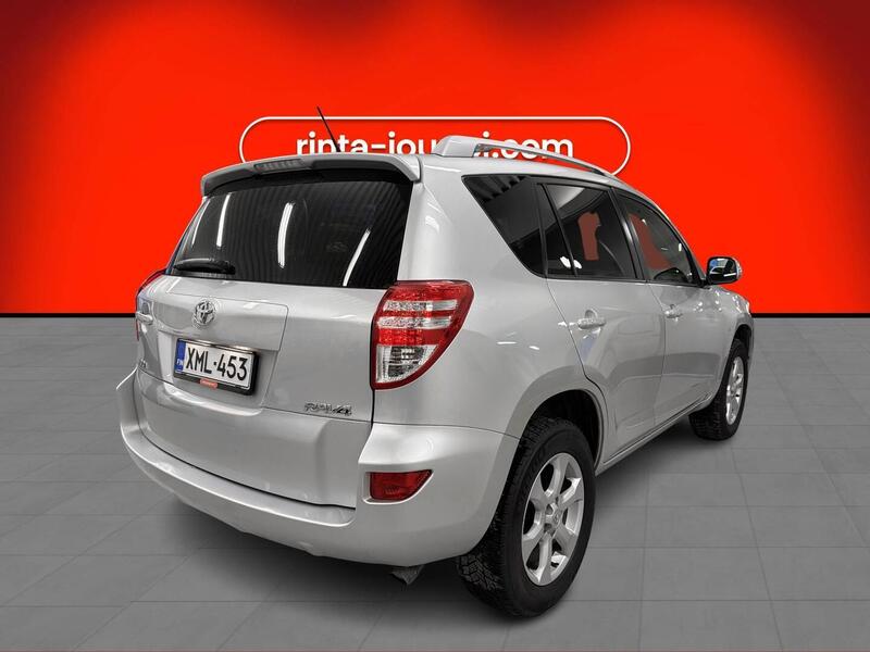 Toyota RAV4 vaihtoauto