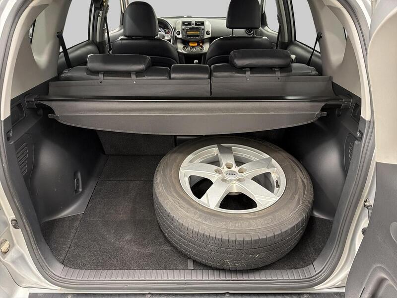 Toyota RAV4 vaihtoauto