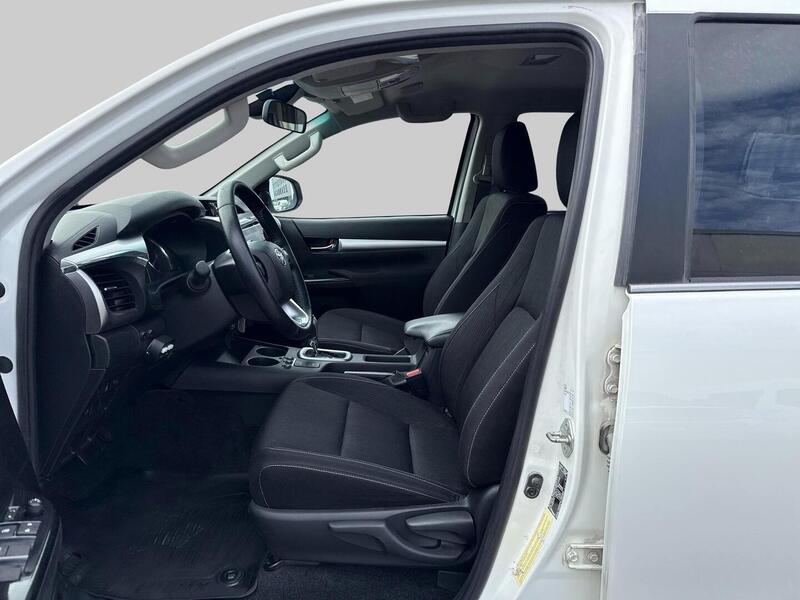 Toyota Hilux vaihtoauto