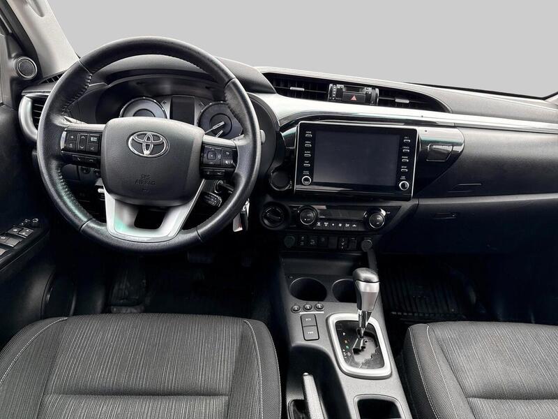 Toyota Hilux vaihtoauto