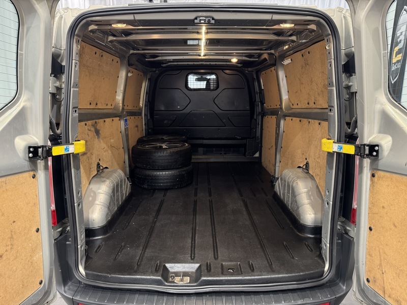 Ford Transit Custom vaihtoauto