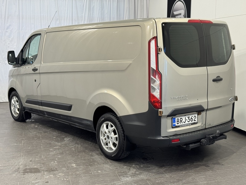 Ford Transit Custom vaihtoauto