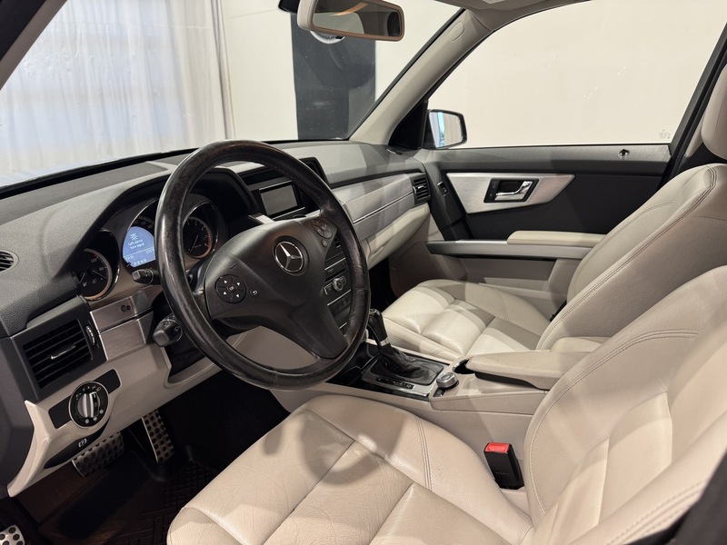 Mercedes-Benz GLK vaihtoauto