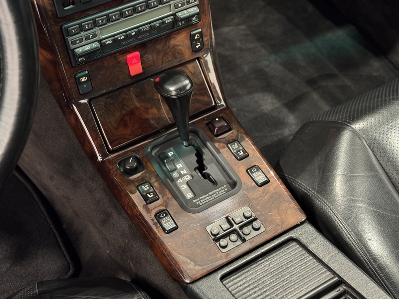 Mercedes-Benz SL vaihtoauto