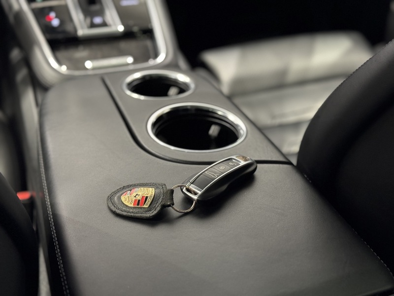 Porsche Panamera vaihtoauto