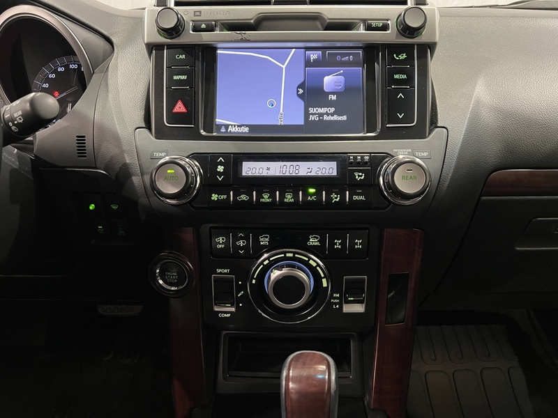 Toyota Land Cruiser vaihtoauto