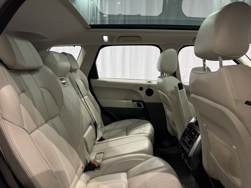 Land Rover Range Rover Sport vaihtoauto