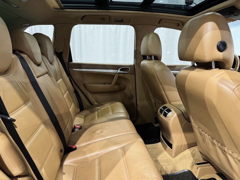 Porsche Cayenne vaihtoauto