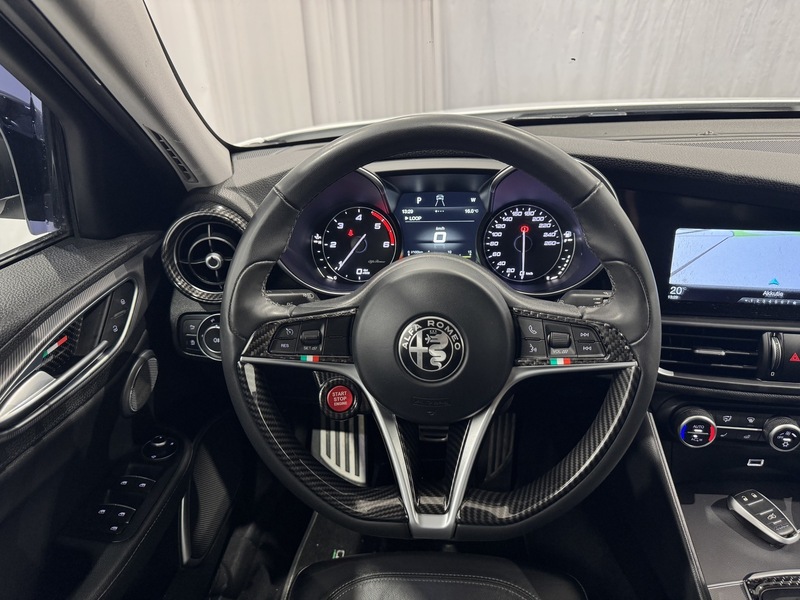 Alfa Romeo Giulia vaihtoauto