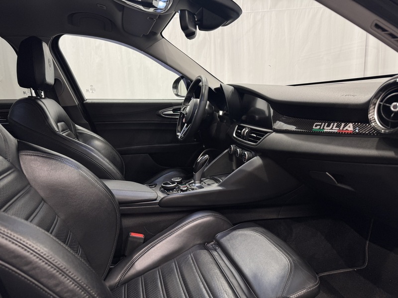 Alfa Romeo Giulia vaihtoauto