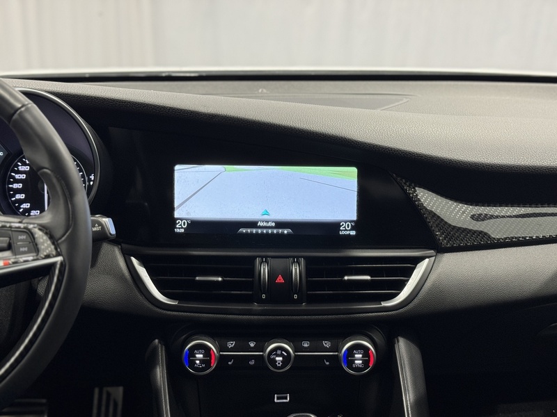 Alfa Romeo Giulia vaihtoauto