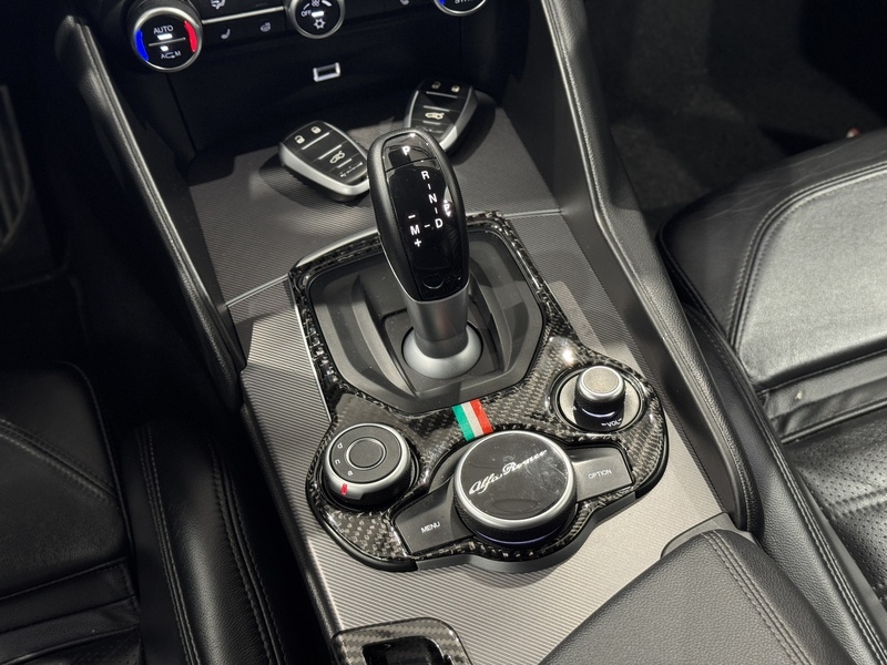 Alfa Romeo Giulia vaihtoauto