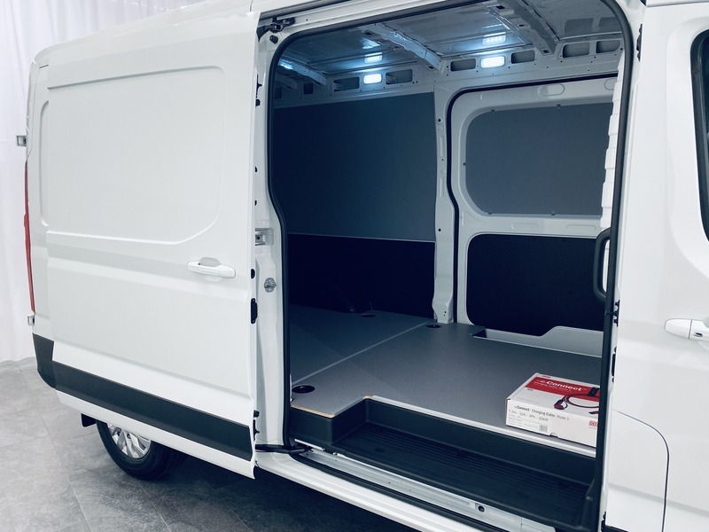 Maxus e-Deliver 9 vaihtoauto