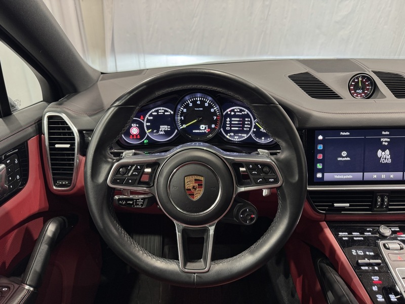 Porsche Cayenne vaihtoauto