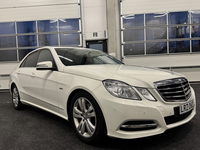 Mercedes-Benz E vaihtoauto