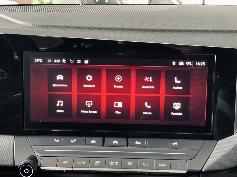 Opel Astra vaihtoauto