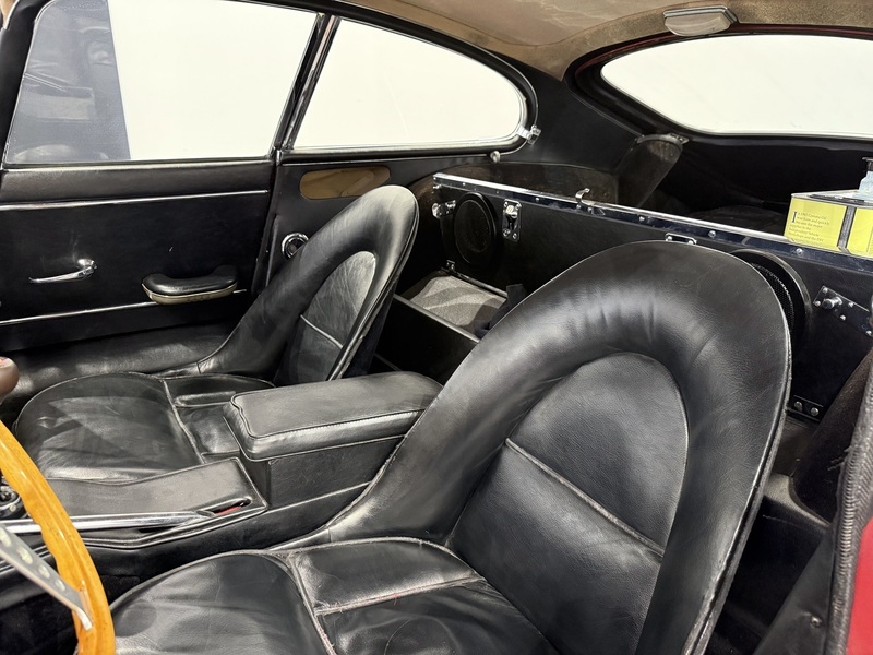 Jaguar E-Type vaihtoauto