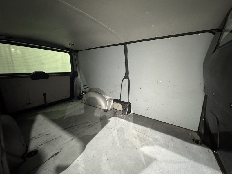 Volkswagen Transporter vaihtoauto