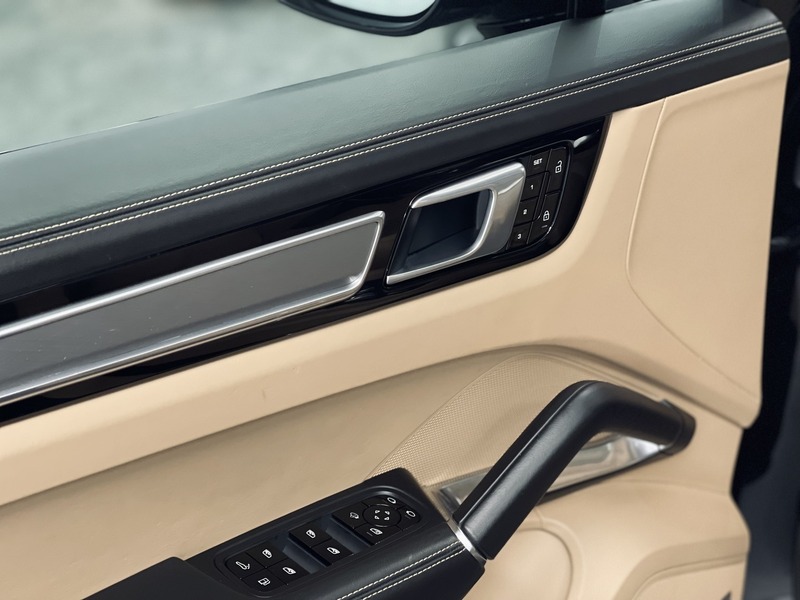 Porsche Cayenne vaihtoauto