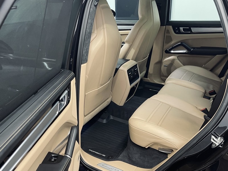 Porsche Cayenne vaihtoauto