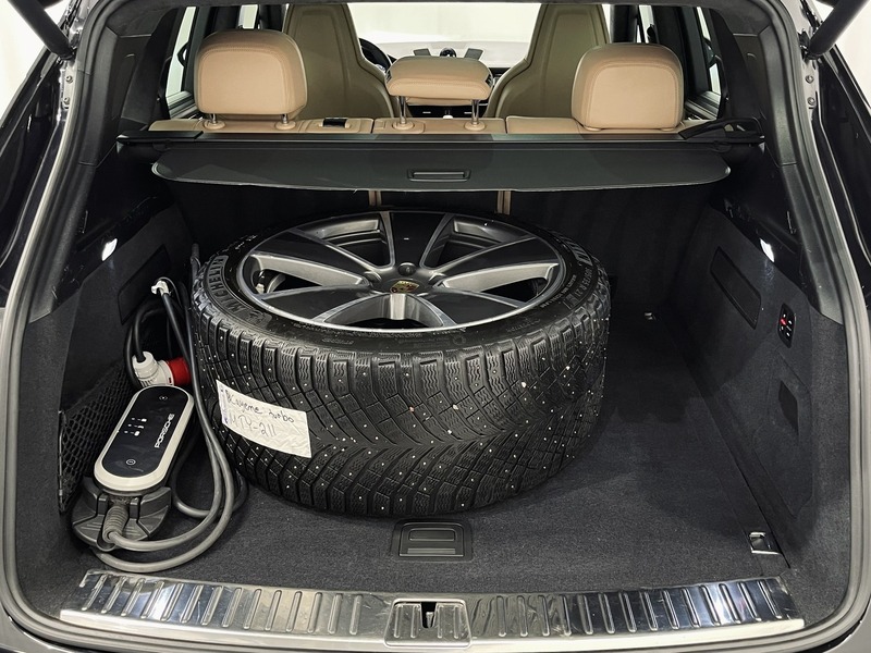 Porsche Cayenne vaihtoauto