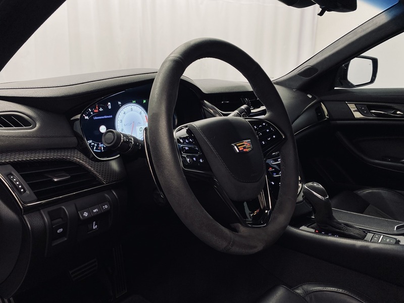 Cadillac Cts vaihtoauto