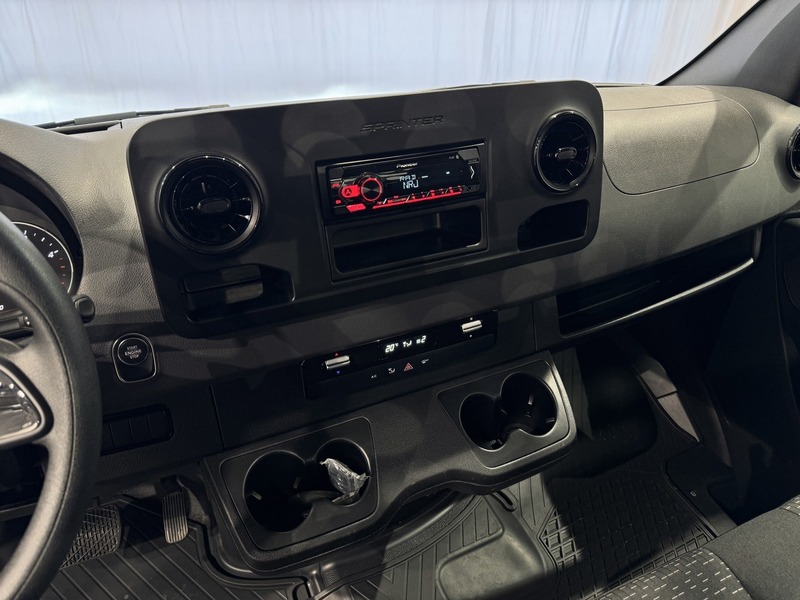 Mercedes-Benz Sprinter vaihtoauto