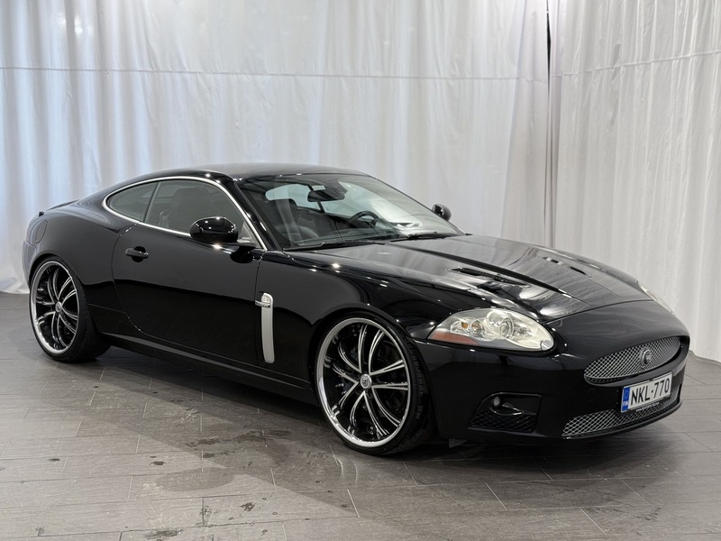 Jaguar XKR vaihtoauto