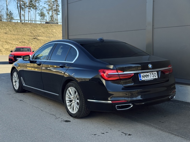 BMW 730 vaihtoauto