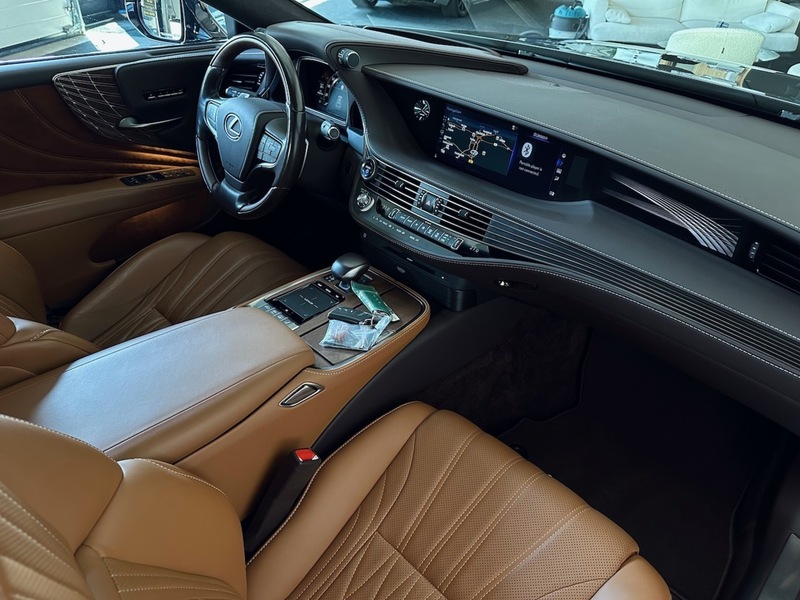 Lexus LS vaihtoauto
