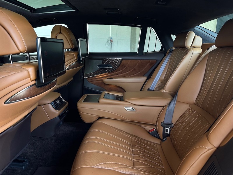 Lexus LS vaihtoauto