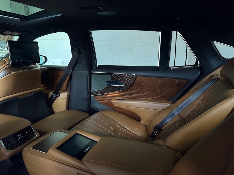 Lexus LS vaihtoauto