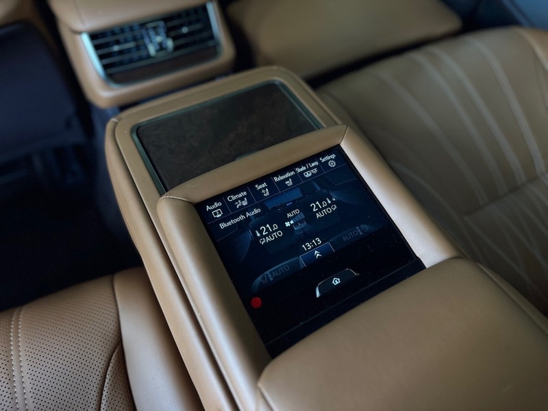 Lexus LS vaihtoauto
