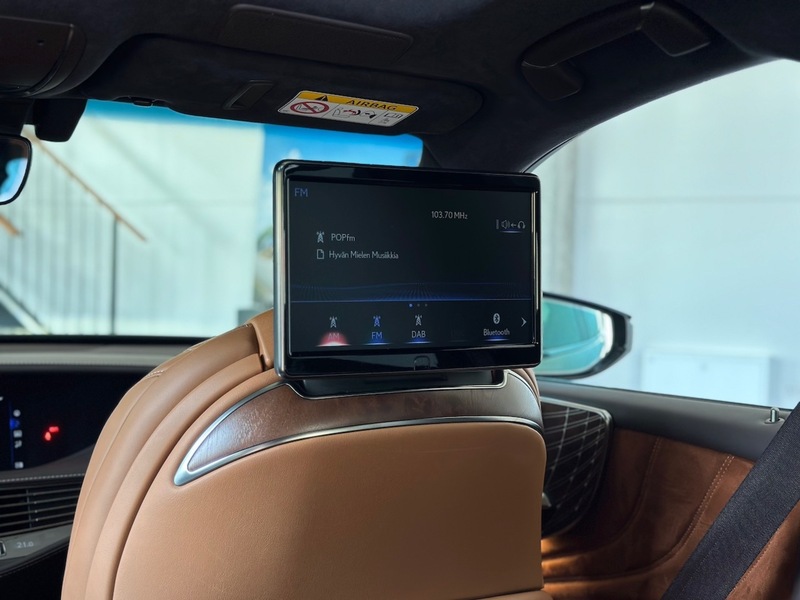Lexus LS vaihtoauto
