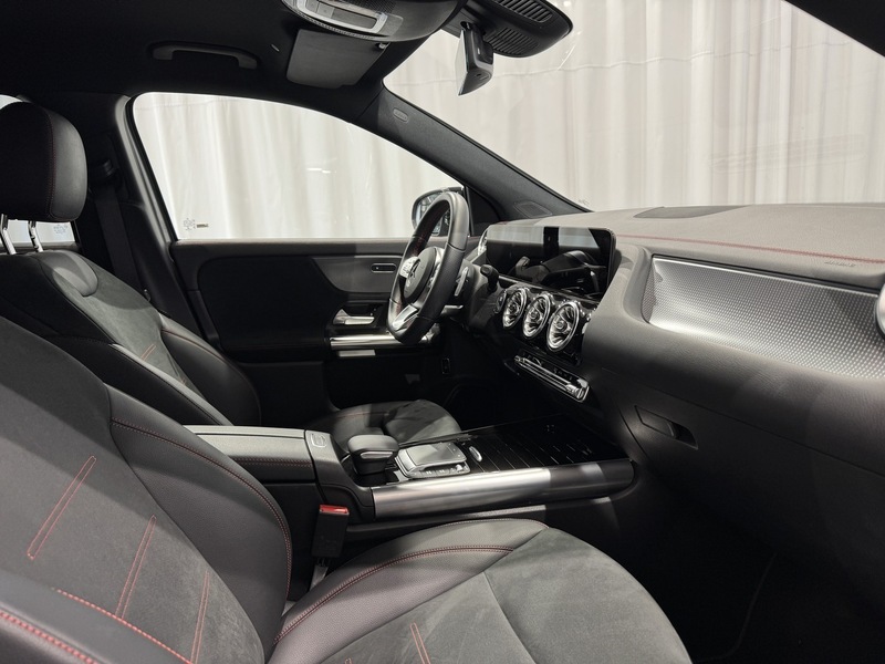 Mercedes-Benz EQA vaihtoauto