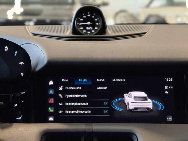 Porsche Taycan vaihtoauto