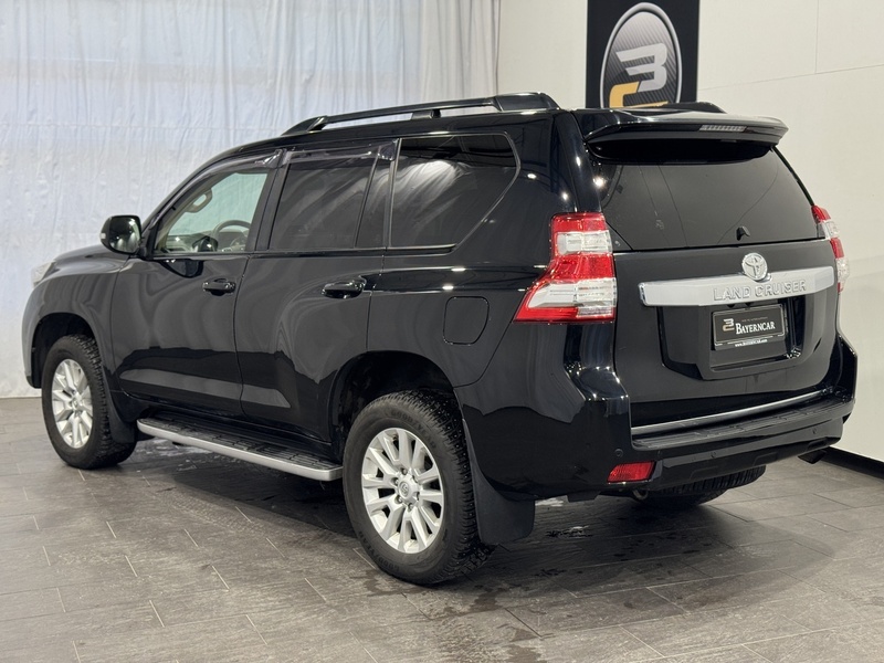 Toyota Land Cruiser vaihtoauto