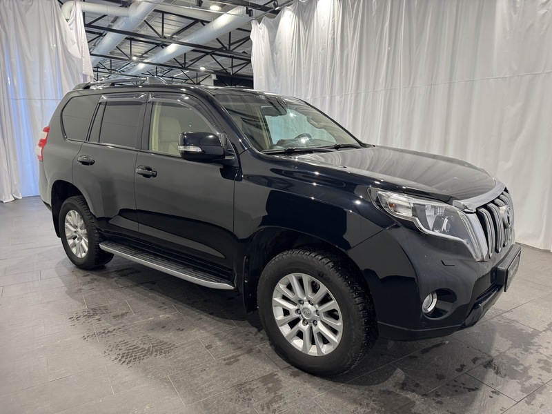 Toyota Land Cruiser vaihtoauto