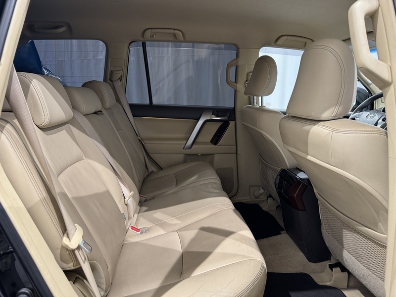 Toyota Land Cruiser vaihtoauto