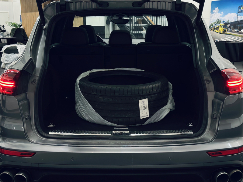 Porsche Cayenne vaihtoauto